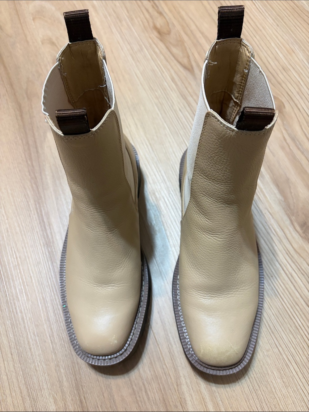Sam Edelman Laguna Beige Leather Chelsea Lug Sole Boots Size 8